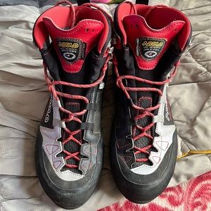 Asolo Freney Mid GV. Mens 10.5. EU44.5.